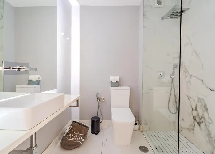 Apartman Norton Matos - T2 In The Heart Of By House And People *