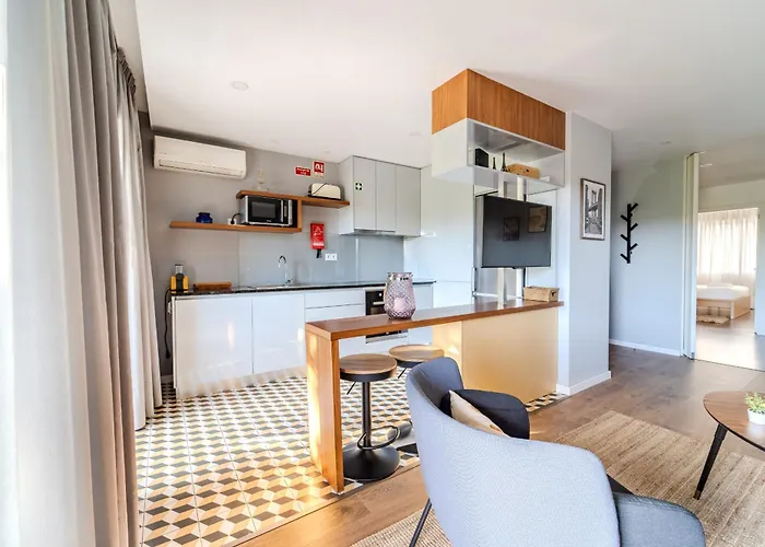 Apartman Norton Matos - T2 In The Heart Of By House And People